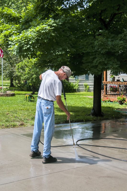 Driveway Cleaning Costs — Cost of Driveway Cleaning